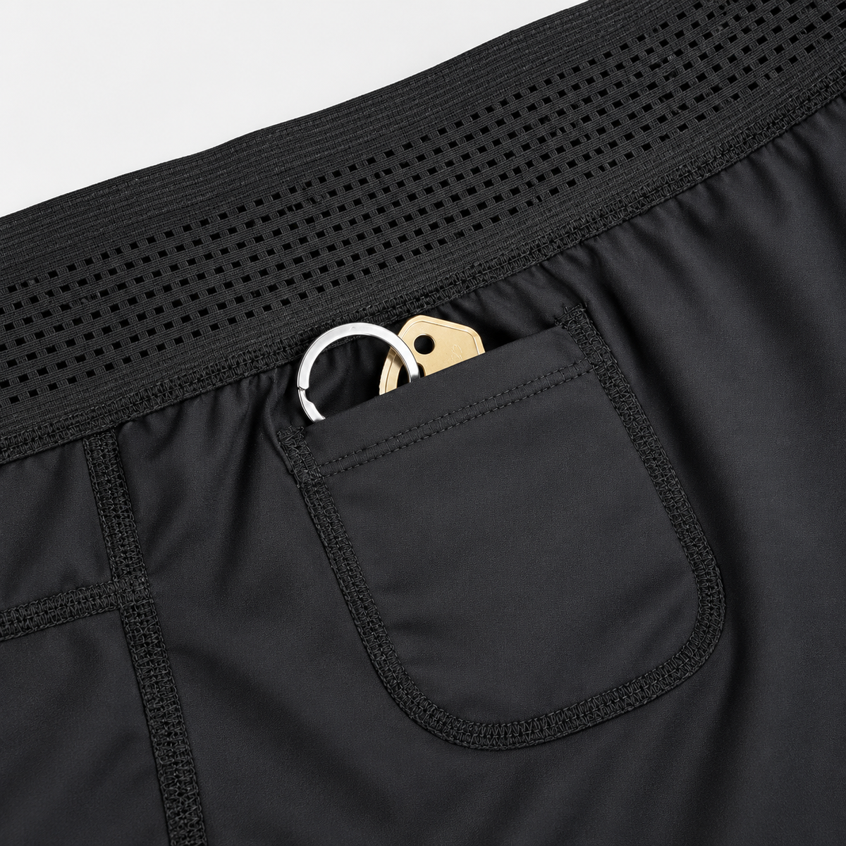 Air Vent Shorts (Women)